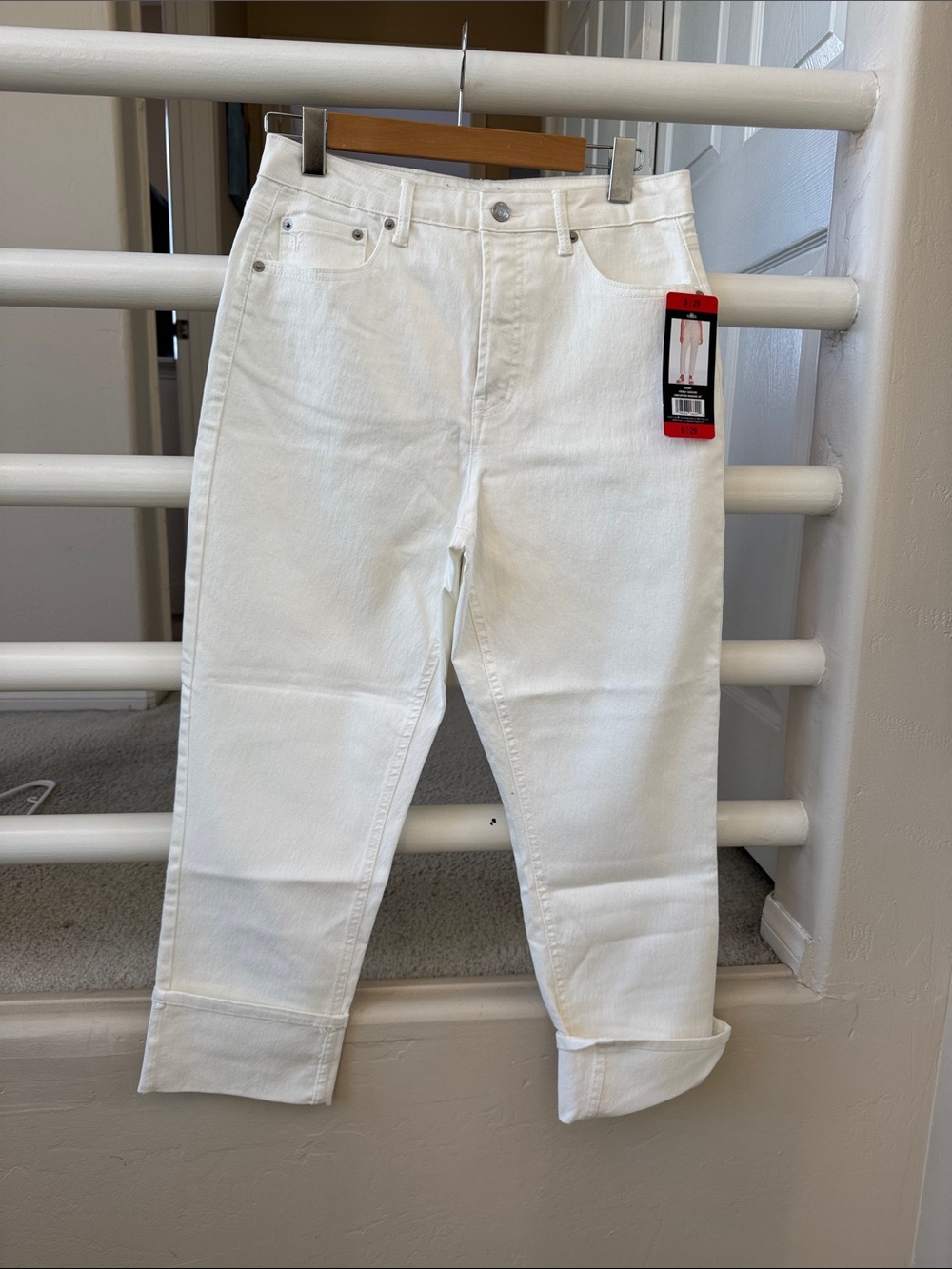 Women’s White High-Rise Straight Jeans